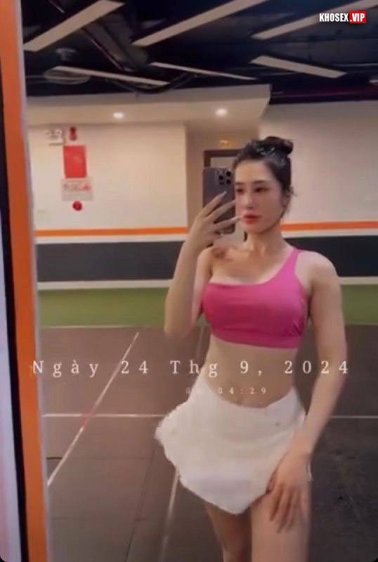 Em gymer Bùi Thu Hằng lộ clip sex địt nhau với người yêu trong khách sạn - Phần 2 18 Em gymer Bùi Thu Hằng lộ clip sex địt nhau với người yêu trong khách sạn - Phần 2 - Hình 04