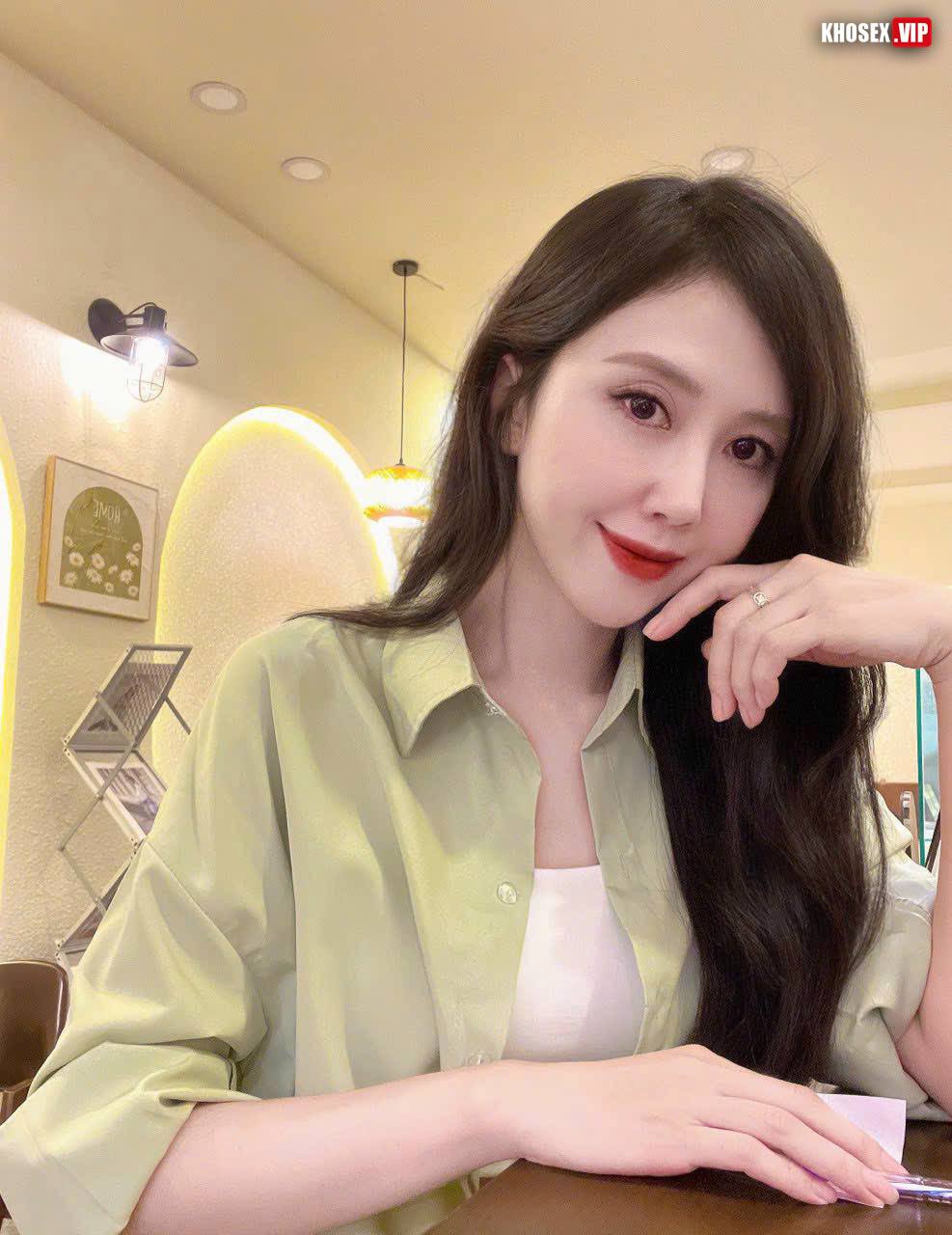 Em người mẫu siêu đẹp lộ clip sex ngon đét - Phần 3 (Hết) 13 Em người mẫu siêu đẹp lộ clip sex ngon đét - Phần 3 (Hết) - Hình 03