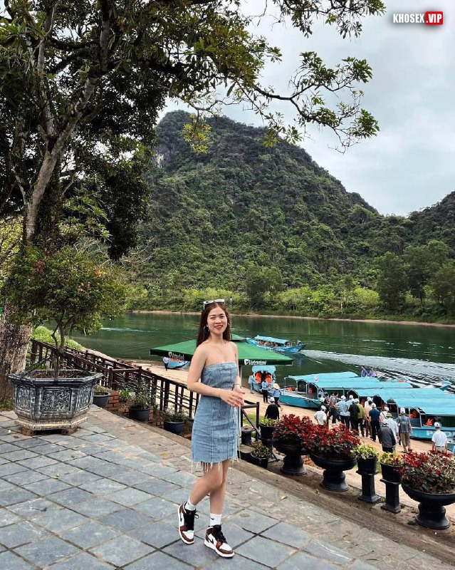 Chơi public dừng xe giữa đường doggy em bên xe ôtô (Full Clip + Pic) 16 Chơi public dừng xe giữa đường doggy em bên xe ôtô (Full Clip + Pic) - Hình 06