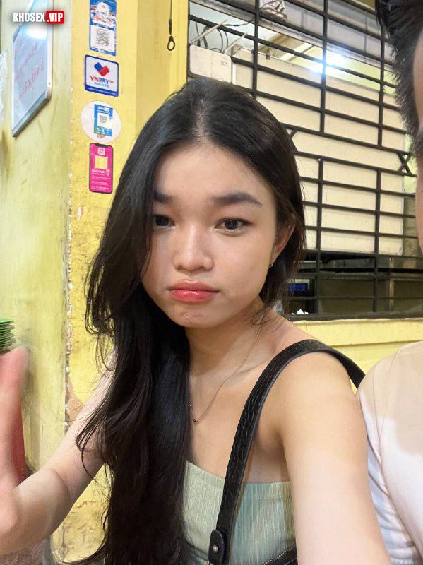 Clip sex Em teen xinh và bạn trai, em bú cái nét dâm quá - Phần 2 25 Clip sex Em teen xinh và bạn trai, em bú cái nét dâm quá - Phần 2 -Hình 07