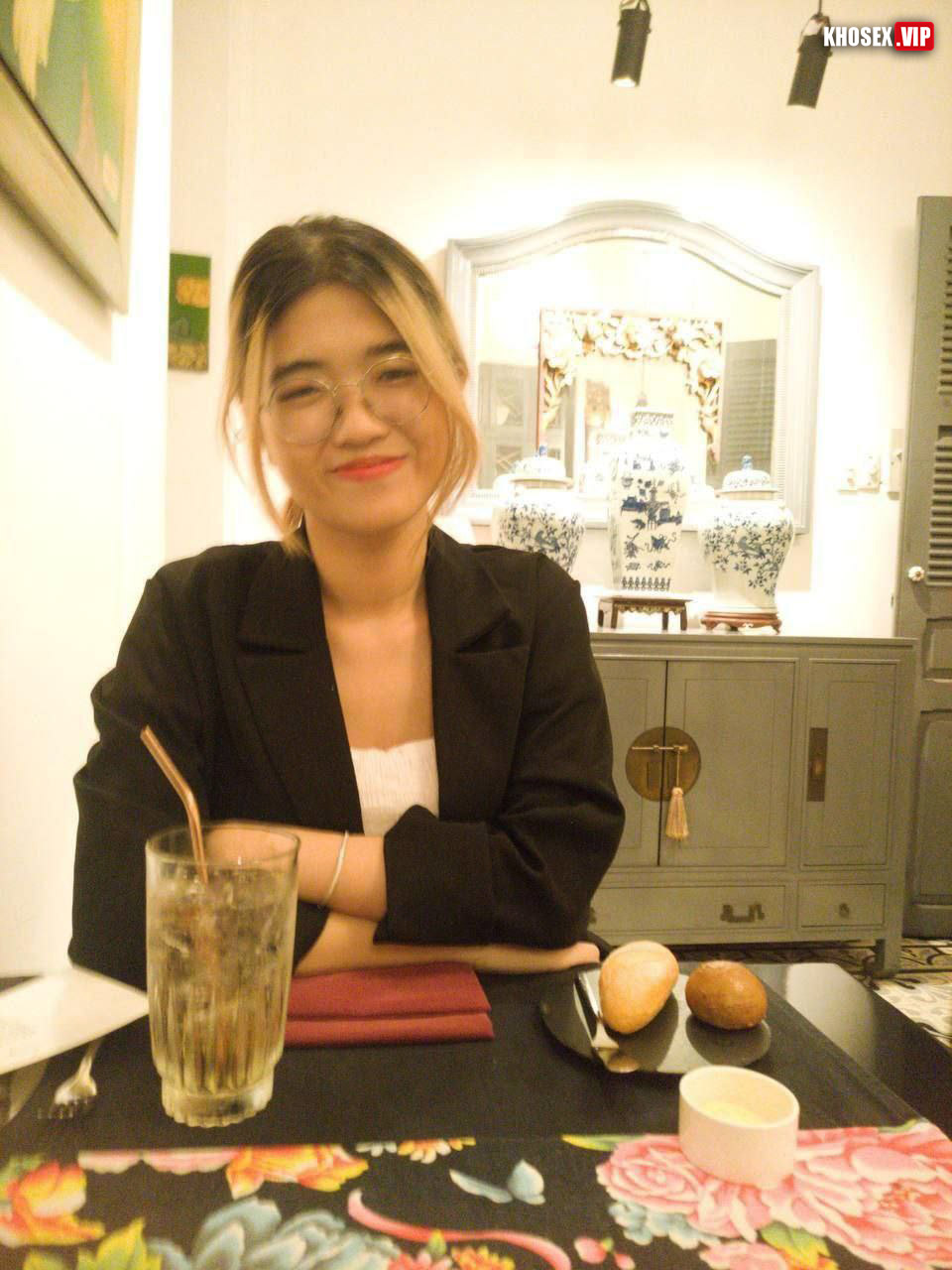 Cu anh dài quá em cưỡi ngựa nứng chịu không nổi - Phần 2 15 Cu anh dài quá em cưỡi ngựa nứng chịu không nổi - Phần 2 - Hình 04