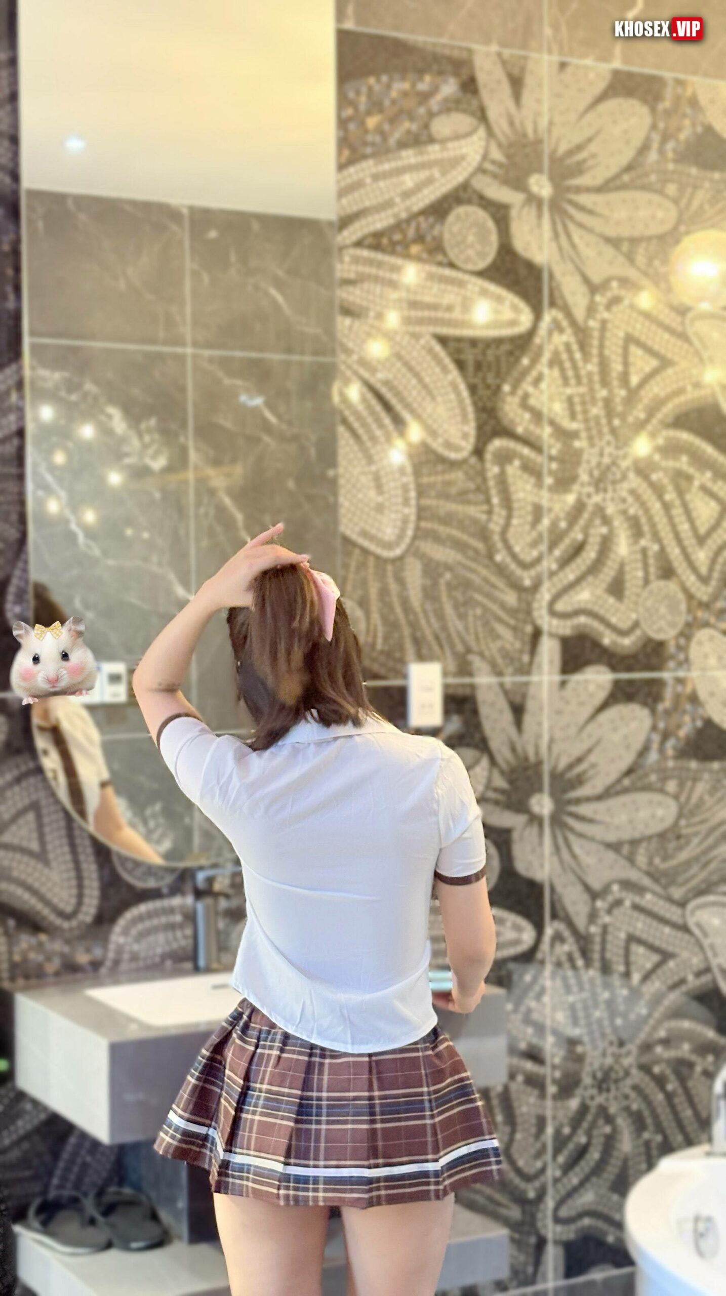 Địt em Loli 2k mặt xinh bím nhiều nước - Hình 07
