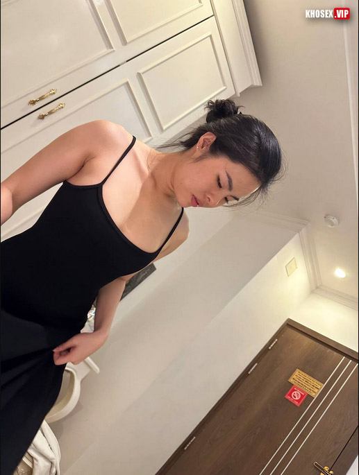 Em ghệ mông to sướng tê khi anh nhấp mạnh (Full Clip + Pic) - Hình 01
