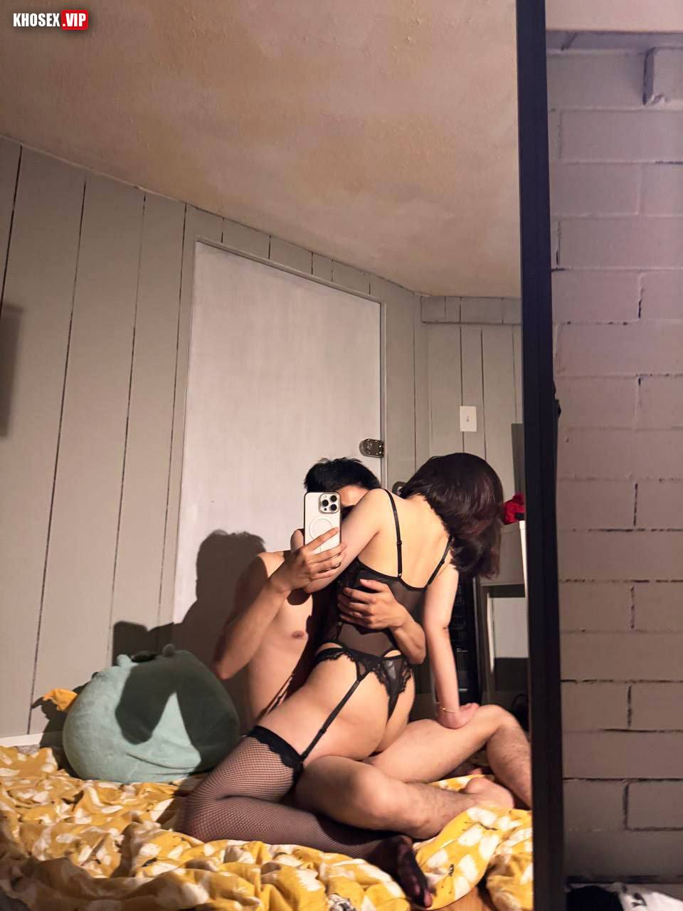 Đụ nát lồn em người yêu mông to rên rỉ dâm đãng (Full Clip + Pic) - Phần 2 - Hình 13
