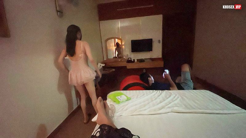 Vợ vú to xinh đẹp nghiện chơi some (Full Clip + Pic) - Phần 2 - Hình 02