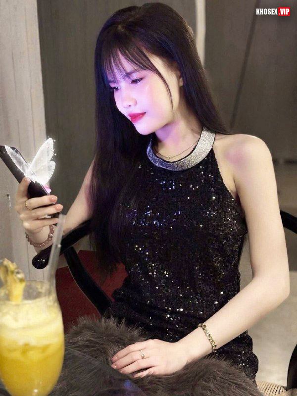 Lộ clip sex cặp vợ chồng đụ nhau cạnh cửa kính cho người khác thấy (Full Clip + Pic) - Phần 1 7 Lộ clip sex cặp vợ chồng đụ nhau cạnh cửa kính cho người khác thấy (Full Clip + Pic) - Phần 1 - Hình 01